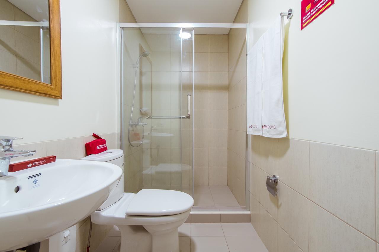 Zen Home At Icon Plaza Bgc Taguig Exteriör bild