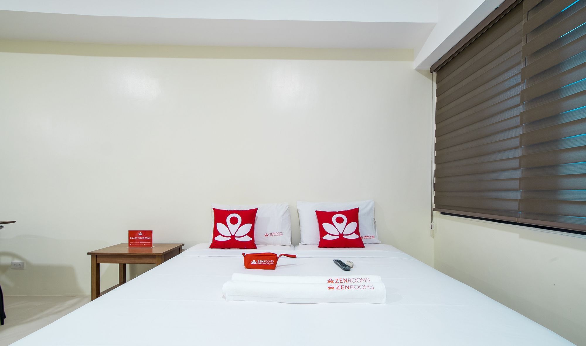 Zen Home At Icon Plaza Bgc Taguig Exteriör bild